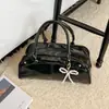 Bolso de Axila Estilo Motocicleta de Diseño de Nicho Modelo Nuevo 2026 Bolso para Mujer Moda Transfronteriza Bolso de Hombro Versátil para Mujer