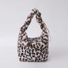 Otoño e Invierno Nuevo Bolso de Piel con Estampado de Leopardo para Mujer Estilo Coreano de Moda Bolso Hombro tipo Bollo Bolso Cruzado con Estampado de Cebra Bolso de Peluche