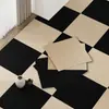 Alfombra Autoadhesiva sin Pegamento para Oficina, Dormitorio, Sala de Estar, Cama para Gatear Mascotas, Cobertura Total Cuadrada Antideslizante, Alfombrilla de Piso de Empalme, Terciopelo