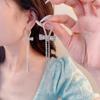 Pendientes de jade de imitación con hebilla de seguridad de estilo antiguo, pendientes de hoja de bambú que combinan con todo, pendientes de lujo vintage de estilo palacio para mujer.