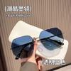 Gafas de sol polarizadas azules transparentes para hombre, lentes de sol poligonales de metal para conducir, estilo coreano, modernas, para viajes en la playa, para mujer.