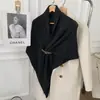 Bufanda Chal Triangular de Punto Retro para Mujer, Nuevo Estilo Otoño e Invierno 2025, Bufanda Gris Cálida y a la Moda para Usar con Abrigo