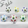 Chaveiro de Futebol Simulada Boneca de Plástico Macio Pingente de Jogador de Futebol Chaveiro de Boneca Tridimensional Pequenos Acessórios de Pingente