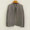 Miyake Casaco Curto Feminino Fino Outono Novo Cardigã de Tricô Versátil Top Plissado Feminino Camisa para Ar Condicionado Manga Longa