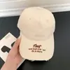 Boné de Baseball Bordado com Letra Estilo Retro Americano para Mulheres, Boné Versátil Estilo Coreano com Aba Macia Que Faz o Rosto Parecer Menor, Adequado para Circunferência Craniana Grande, Chapéu da Moda
