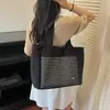 Bolsa de Mão Tote Leve para Viagem, Bolsa de Ombro, Cor Sólida Simples de Grande Capacidade, Modelo Novo 2026, para o Dia a Dia