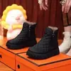 Botas de nieve para mujer, nueva colección de invierno 2026, forradas de felpa y engrosadas, botines estilo Martin, versátiles, antideslizantes, cómodos y cálidos zapatos de algodón