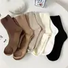 Meias de Outono e Inverno para Mulheres, Meias da Moda, Meias Jacquard de Cano Médio com Urso Spongebob Café, Meias Esportivas Estilo Coreano Zhuji Atacado