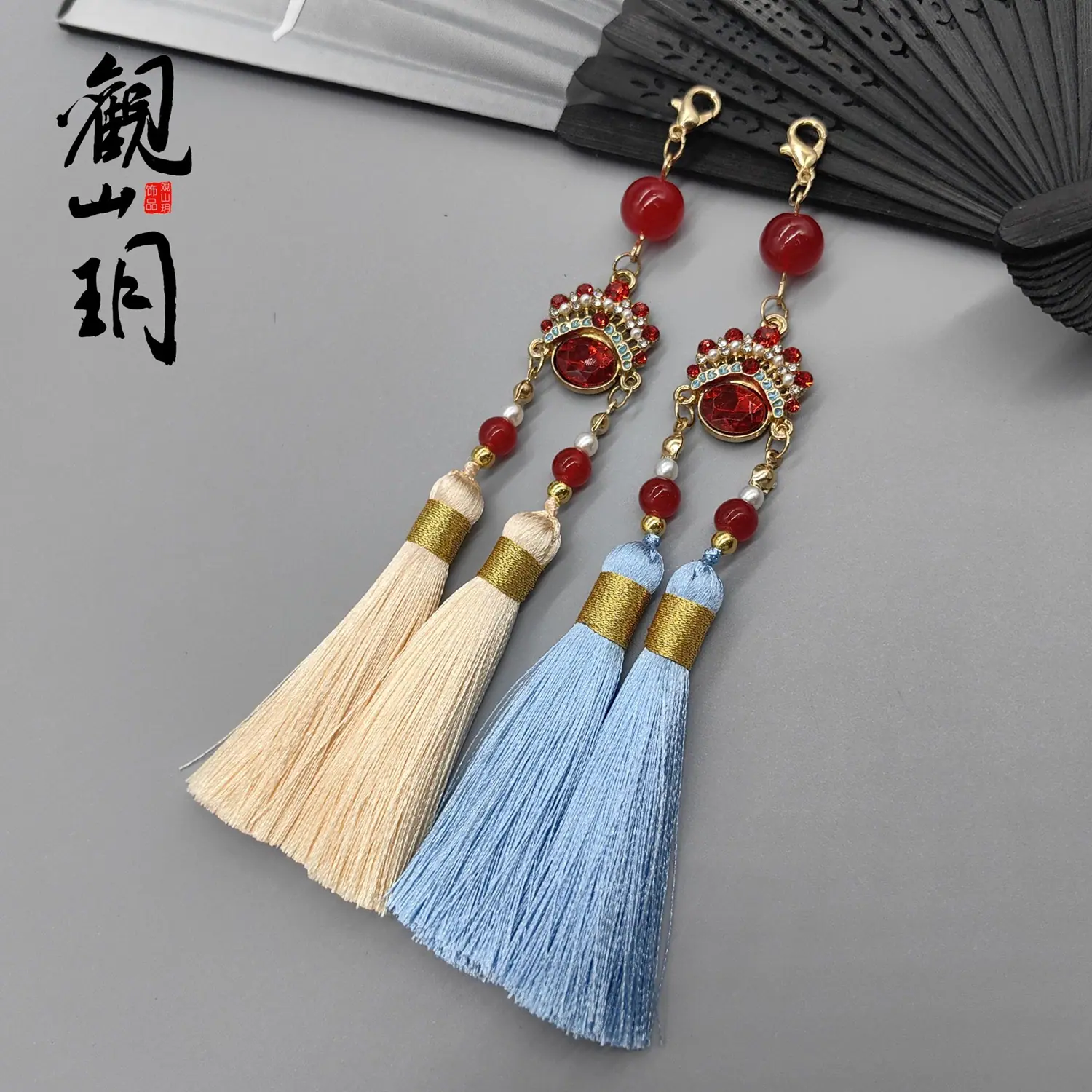 主图 观山玥