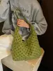 Bolso de invierno de pana versátil de nicho estilo coreano modelo nuevo 2026 a rayas lunares texturizado simple y elegante bandolera