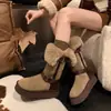 Botas de nieve de caña alta con suela gruesa para mujer, de doble uso, nuevo estilo invierno 2025, con suela gruesa, forradas de felpa y extra cálidas, botas largas, zapatos de algodón