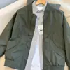 Transmisión en vivo de comercio electrónico transfronterizo: Ropa exterior casual estilo americano para primavera y otoño, chaqueta bomber de moda para parejas, chaqueta de béisbol, artículo más vendido