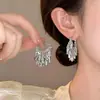 Brincos Longos com Franjas de Pena de Agulha em Prata de Lei 925 Design de Nicho Senso de Temperamento Luxo Leve Senso de Alto Padrão Brincos de Tarraxa Joias para Orelha Feminino