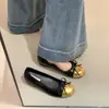 Mocassins Femininos Estilo Francês Bico Redondo com Elevação Oculta Novo Estilo Outono 2026 Laço Elegante Combina Bem com Saias Sapatilhas