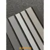 Rodapé de azulejo luz suave piso totalmente em porcelana rodapé 6mm branco preto linha de canto rebaixada ultranarrow