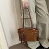 Bolso Pequeño Retro para Viajes Diarios Mujer 2026 Nueva Moda Bolso de Hombro Simple de Gama Alta Bolso Debajo del Brazo Bolso de Mano para Salir Trabajo