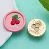 Nuevas Cabezas de Sello de Cobre Serie Floral en Relieve con Diseños de Cereza, Crisantemo Silvestre y Fresa, Cabezas de Sello de Cera Vegetal Artísticas, Venta al por Mayor de Fábrica