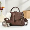 Bolso de Mano Cuadrado Pequeño con Correa Ancha Elegante Transfronterizo Nuevo de Moda Simple Versátil Moda Bolso Pequeño de Hombro Cruzado para Mujer