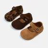 Mocassins Veludo Retrô Femininos 2026 Outono Novo Estilo Coreano Mary Janes Casuais Sapatos de Couro Princesa