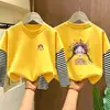 Camiseta de manga larga de algodón puro a rayas y retazos para niñas, nuevo estilo otoño 2026, corte holgado, adecuada para niños medianos y mayores, ropa de otoño, prenda interior para niñas