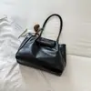 Bolso Grande de Cuero Envejecido Retro para Mujer 2026 Nuevo Bolso de Hombro Casual para el Trabajo Bolsos Tote Más Vendidos Otoño/Invierno