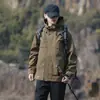 Chaqueta Softshell Suave para Exteriores Unisex Explorer Nueva de Primavera y Otoño Resistente al Viento Impermeable Ropa de Trabajo para Montañismo