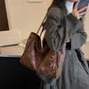 Bolso con Estampado de Leopardo para Mujer Versátil para Viajes Diarios Bolso Tote de Hombro Individual Otoño 2026 Bolso Sensación Casual Bolso de Moda Nuevo Gran Capacidad