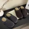 Pantuflas de felpa estilo Birkenstock con plataforma alta para mujer, nuevas de otoño e invierno 2026, slip-on, de punta cerrada, de algodón