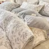 Novo Modelo 2026 230g Veludo Leitoso Luminoso Totalmente Fosco Conjunto de Quatro Peças - Padrão Floral [Estilo Lençol] Conjunto de Três Peças 1,2m
