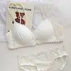 Ropa Interior Francesa Sedosa con Borde de Volantes para Niñas Ligera Transpirable Doble Tirante Sin Varillas Pequeña Recogida de Pecho Conjunto de Sujetador Verano