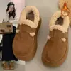 Sapatos Femininos de Pelúcia com Solado Grosso Botas de Neve Femininas Novo Estilo 2026 Inverno Espessado Slip-on Quente Sapatos Birkenstock Sapatos de Algodão Femininos