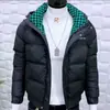 Abrigo de algodón con capucha para hombre, nuevo abrigo de invierno, estilo coreano, ajustado, de color liso, corto, grueso, cálido, informal, de moda.