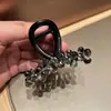 Pasador de Cristal con Perlas de Alta Gama para Mujer 2025 Nuevo Estilo Pinza de Tiburón para el Cabello en la Parte Trasera de la Cabeza, Elegante Pasador