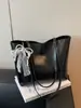 Bolsa Grande Retrô Transfronteiriça para Mulheres 2026 Nova Tendência Design de Nicho Bolsa de Ombro Grande Capacidade Bolsa Tote para o Dia a Dia