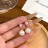 Pendientes de Perla de Lujo Ligero Estilo Francés para Mujer, Nuevo Modelo Más Vendido 2026, Diseño Sencillo de Nicho con un Toque de Alta Gama