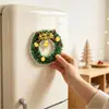 Decoraciones de imán acrílico para refrigerador de Navidad de producto nuevo transfronterizo, pegatinas magnéticas de corona de Navidad, decoración para cocina y hogar navideña