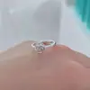 Anel Estrela de Cinco Pontas Feminino Leve Luxo Design de Nicho Alto Nível Estilo Coreano Anel Liso para Dedo da Cauda Anel Liso para Dedo do Anel Estudante