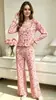 Novo conjunto casual soltinho 2026 para mulheres, estilo doce, estampa floral pequena, conjunto de duas peças de manga longa, roupa de casa feminina 7092