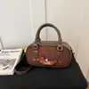 Bolsa Pequena de Mão da Moda Feminina Simples Casual de Ombro Único Transversal 2026 Nova Elegante Bolsa Almofada de Ombro Único de Veludo