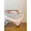 Zapatos Casuales Femeninos 2025 Diseño Estilo Británico Retro Zapatos de Una Sola Pieza Temperamento Dama Nicho Celebridad de Internet Estilo Nuevo Antideslizante Boca Baja