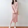 Vestido de punto de lana pura con cuello en V y manga larga, vestido largo de otoño e invierno con manga acampanada por encima de la rodilla, vestido suéter ajustado bodycon