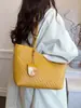 Bolso de mano de alta gama transfronterizo, nuevo bolso tote de moda con patrón tejido, bolso de hombro tote súper popular de gran capacidad