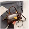 Bolsas Femininas Coreanas 2026 Nova Coleção Outono/Inverno Versátil Bolsa Transversal Moda Bolsa de Mão Tendência Nicho Pequena Bolsa Quadrada