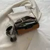 Bolso Cilíndrico de Moda para Mujer 2026 Mate Nuevo Color de Moda Bloqueo de Color Correa Ancha para el Hombro Bolso de Hombro Único Versátil Bolso Cruzado Venta al por Mayor