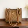 Bolsas para Mujer Bolso Tote de Gran Capacidad 2025 Nuevo de Moda Tendencia Bolso de Hombro para Viajes Cotidianos Casual Estampado Retro Bolso para Mujer