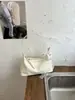 Bolso femenino de gran capacidad de moda transfronterizo, nuevo bolso de moda versión coreana nicho ins para el día a día, bolso versátil de hombro y cruzado