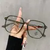 9044 Novo Armação Grande Estilosa de Celebridade da Internet Anti-Luz Azul para Homens e Mulheres, Versátil para um Look Natural, Faz o Rosto Parecer Menor, Pode Ser Equipado com Lentes de Grau