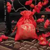 Bolsas Rojas de Brocado para Dulces de Boda, Bolsas Decorativas, Bolsas para Dulces, Bolsas de la Suerte, Bolsas de Brocado, Bolsas de Regalo al por Mayor, Bolsitas para Regalos, Fabricante Mayorista de Dulces de Boda