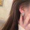 Pendientes Pequeños de Aguja de Plata S925, Exquisitos Pendientes de Botón con un Diseño Estilo Bosque, en Forma de Hoja, Ultra Brillantes, Sensación de Alta Gama, Estilo Lujo Ligero