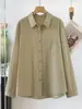 Camisa minimalista de manga comprida com gola para mulheres, top casual solto e versátil, disponível em várias cores, camisa de algodão puro com proteção solar, jaqueta leve